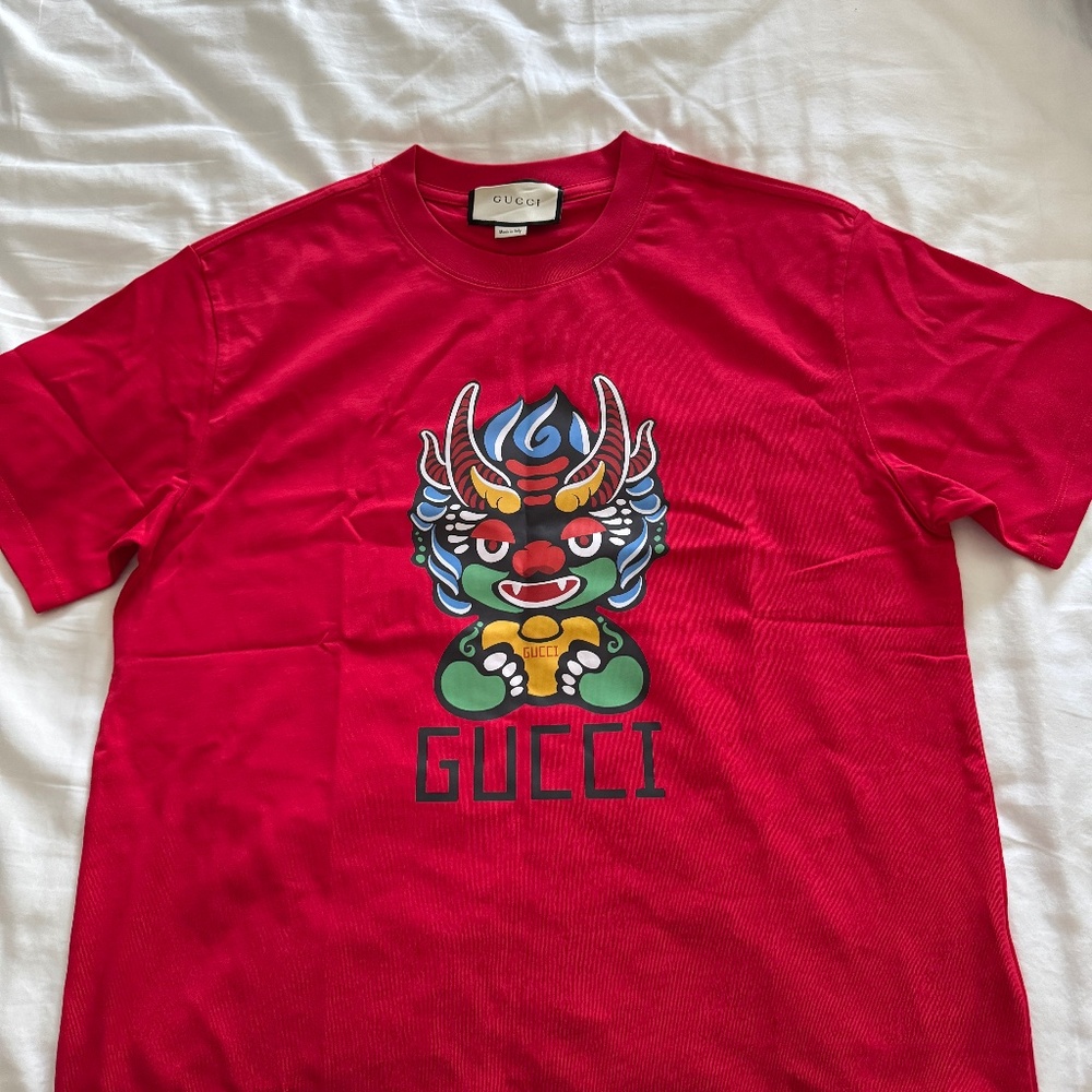 Gucci carton dragon tshirt M